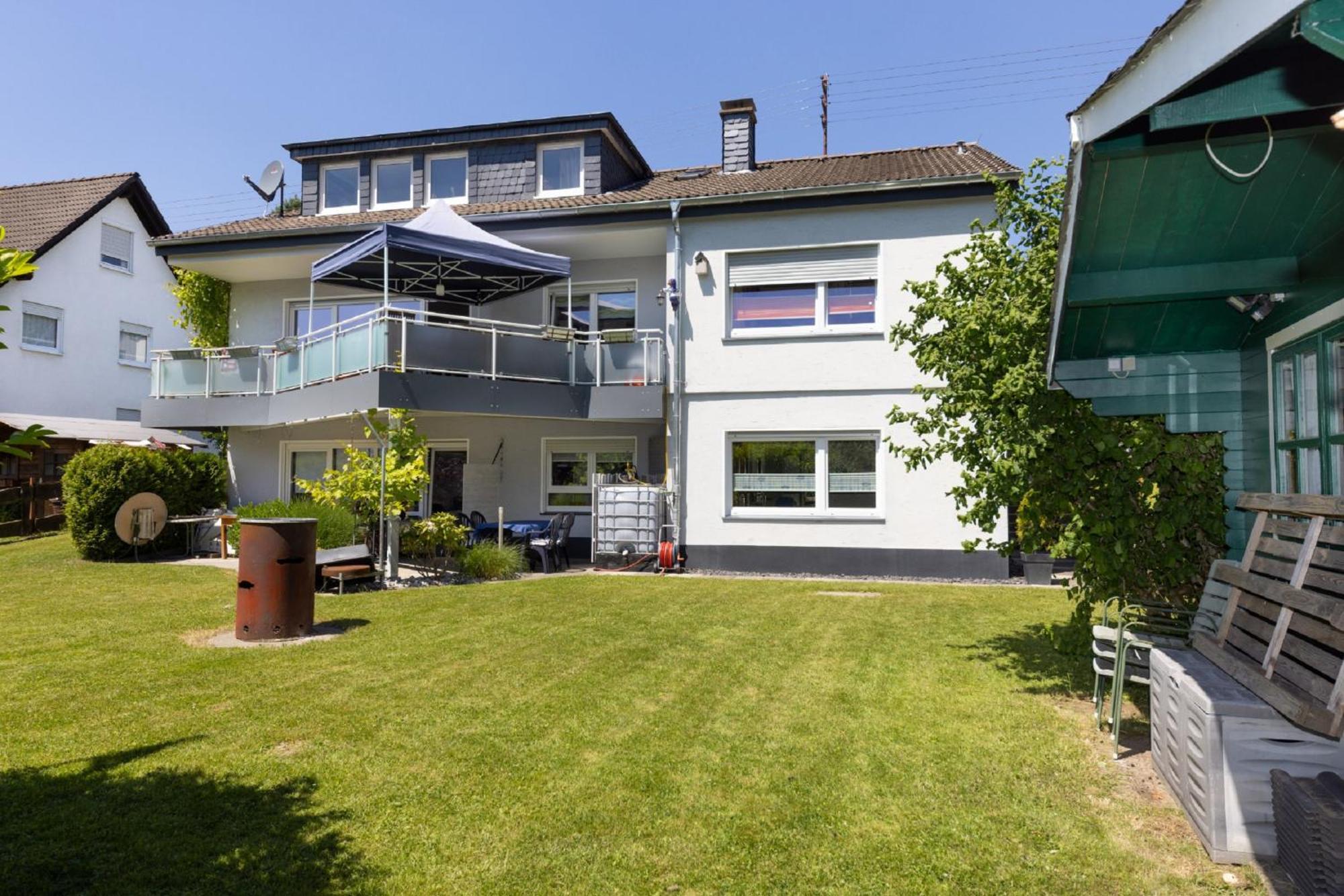Dahlbruch Apartment *